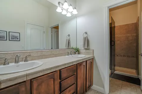 1235 Chandon Ct, Redding, CA 96003 photo 25