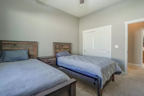 1235 Chandon Ct, Redding, CA 96003 photo 22