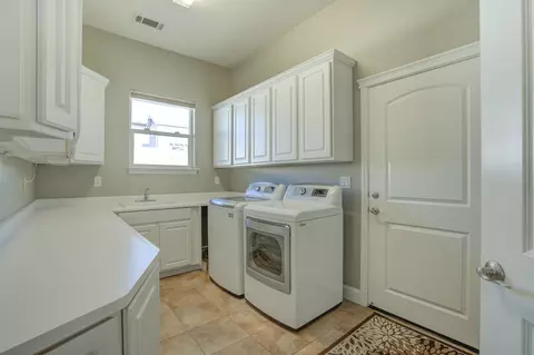 1235 Chandon Ct, Redding, CA 96003 photo 6