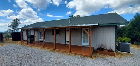 14341 Moss Dr, Redding, CA 96003 photo 4