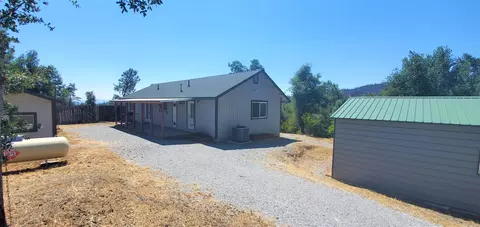 14341 Moss Dr, Redding, CA 96003 photo 9