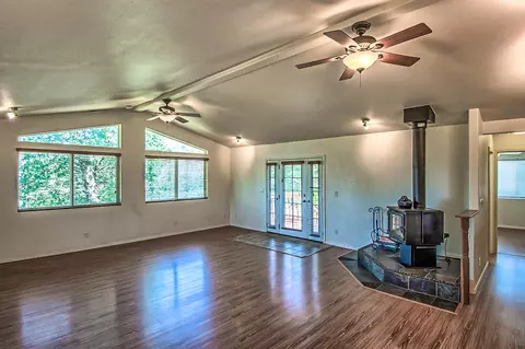 14341 Moss Dr, Redding, CA 96003 photo 15