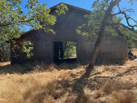 17115 Buzzard Roost Rd, Round Mountain, CA 96084 photo 21