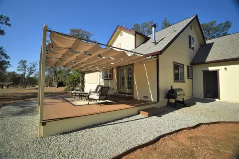 8807 Quail Valley Dr, Redding, CA 96002 photo 10