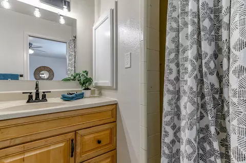 6661 Southgate Dr, Redding, CA 96001 photo 36