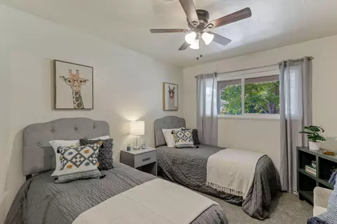 6661 Southgate Dr, Redding, CA 96001 photo 9