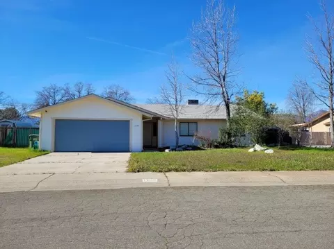 1030 Dara Ct, Redding, CA 96003 photo 1