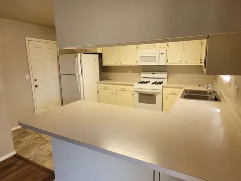 1030 Dara Ct, Redding, CA 96003 photo 7