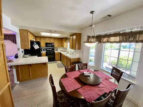 3042 Sunglow Dr, Redding, CA 96001 photo 7