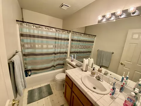 3042 Sunglow Dr, Redding, CA 96001 photo 11