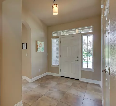 697 San Gabriel St, Redding, CA 96003 photo 8