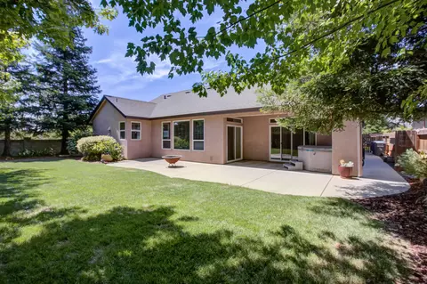 697 San Gabriel St, Redding, CA 96003 photo 40
