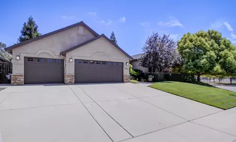 697 San Gabriel St, Redding, CA 96003 photo 45