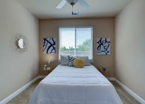 697 San Gabriel St, Redding, CA 96003 photo 31