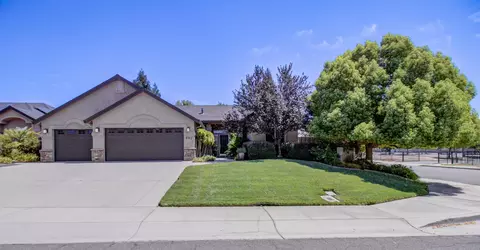 697 San Gabriel St, Redding, CA 96003 photo 44
