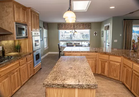 4608 Mayo Ct, Redding, CA 96001 photo 17