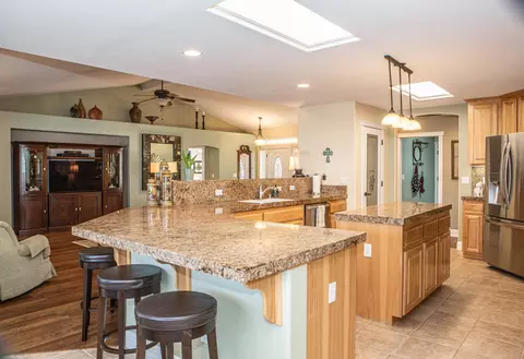 4608 Mayo Ct, Redding, CA 96001 photo 13
