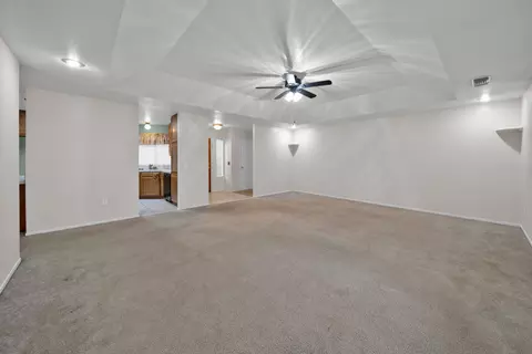 3638 Cherrywood Dr, Redding, CA 96002 photo 8
