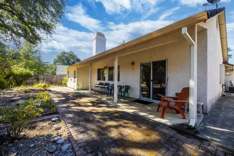 5926 Beaumont Dr, Redding, CA 96003 photo 20