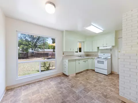 2957 Kenco Ave, Redding, CA 96002 photo 8