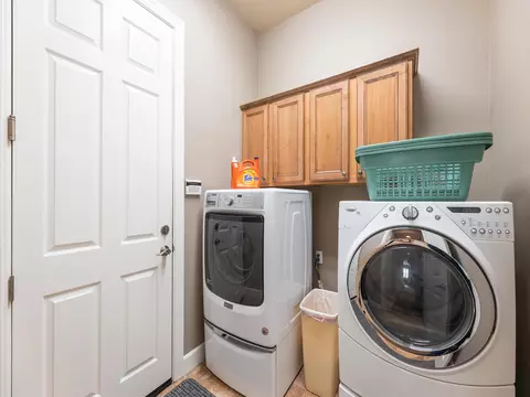 737 Woodacre Dr, Redding, CA 96002 photo 20
