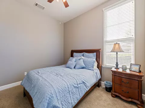 737 Woodacre Dr, Redding, CA 96002 photo 16