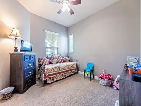 737 Woodacre Dr, Redding, CA 96002 photo 17
