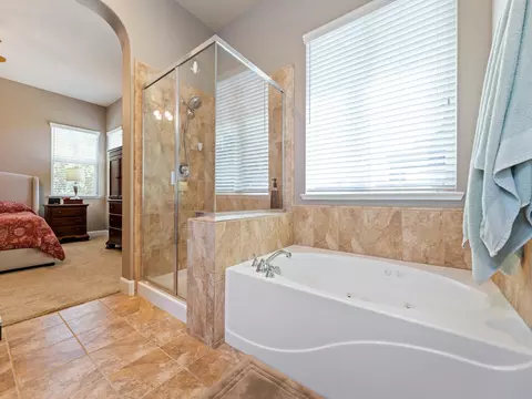 737 Woodacre Dr, Redding, CA 96002 photo 11