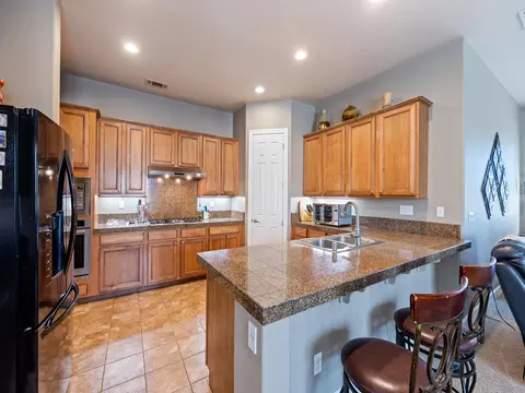 737 Woodacre Dr, Redding, CA 96002 photo 7