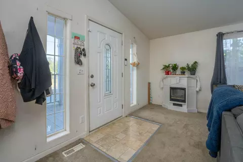 1055 Sunrise Dr, Red Bluff, CA 96080 photo 4