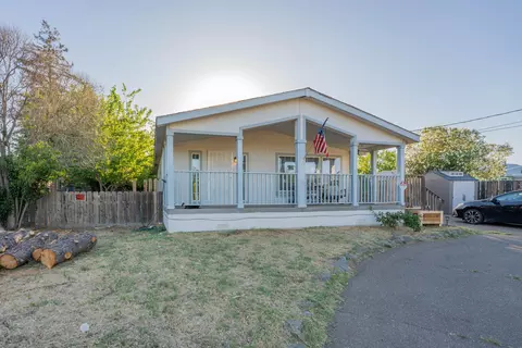 1055 Sunrise Dr, Red Bluff, CA 96080 photo 2
