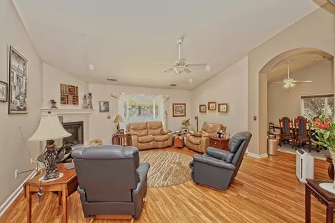 2094 Quartz Way, Redding, CA 96001 photo 14