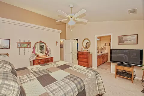 2094 Quartz Way, Redding, CA 96001 photo 33