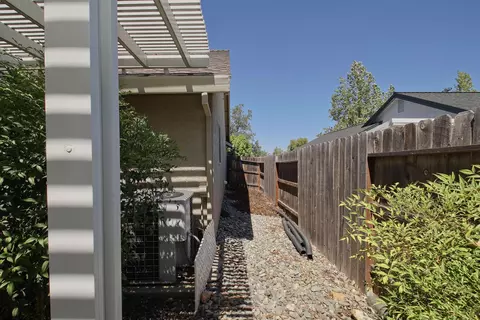2094 Quartz Way, Redding, CA 96001 photo 47