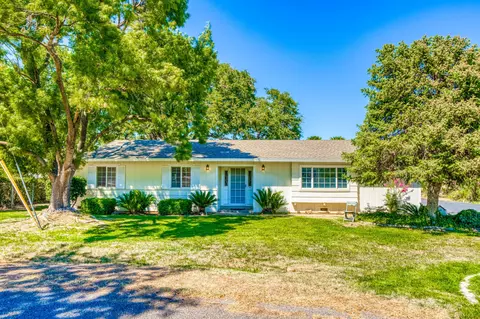 22867 Oak View Dr, Red Bluff, CA 96080 photo 1