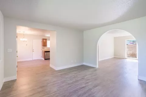 2155 Skyline Dr, Redding, CA 96001 photo 4
