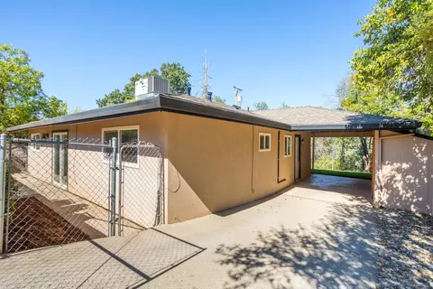 2155 Skyline Dr, Redding, CA 96001 photo 3