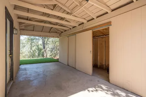 2155 Skyline Dr, Redding, CA 96001 photo 18