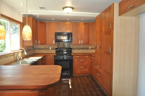 1565 Hemlock Ave, Anderson, CA 96007 photo 4