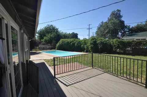 1565 Hemlock Ave, Anderson, CA 96007 photo 21