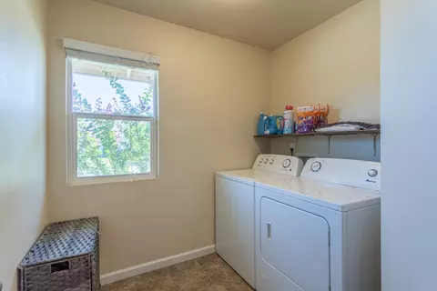 7202 Legacy Ct, Redding, CA 96001 photo 13