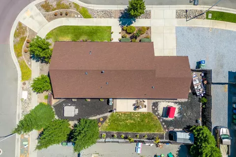 7202 Legacy Ct, Redding, CA 96001 photo 18