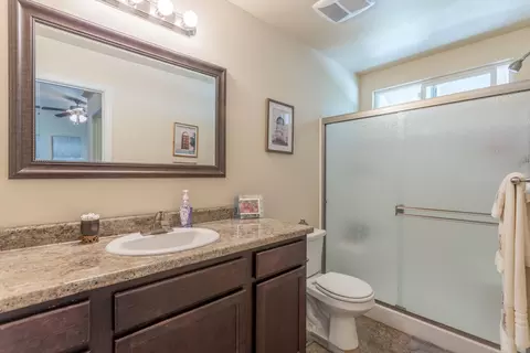 7202 Legacy Ct, Redding, CA 96001 photo 12