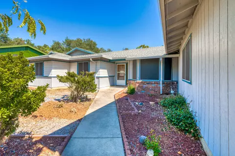 2880 Camulos Way, Redding, CA 96002 photo 6