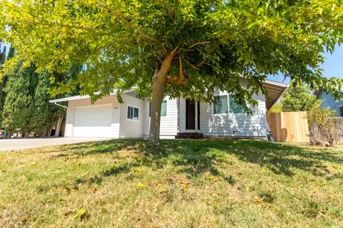 2525 Lupine St, Anderson, CA 96007 photo 4