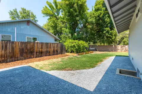 2525 Lupine St, Anderson, CA 96007 photo 18