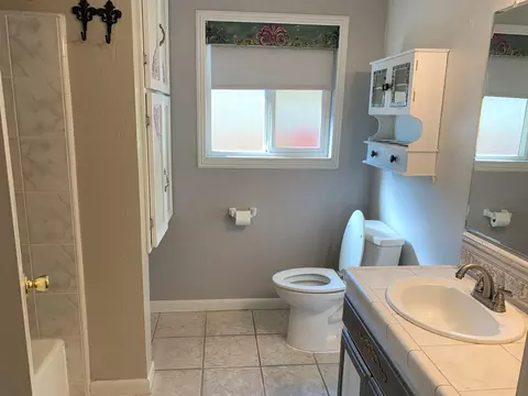 2414 Ramona Pl, Redding, CA 96002 photo 8