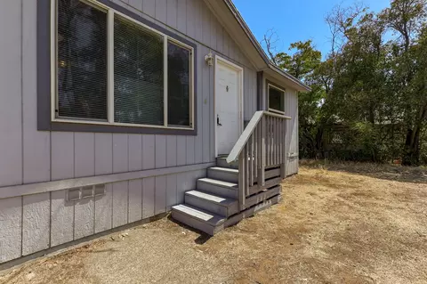 585 St Marks St, Redding, CA 96003 photo 28