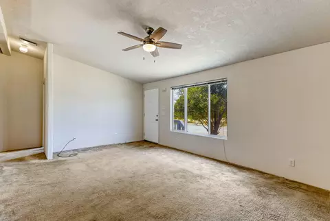 585 St Marks St, Redding, CA 96003 photo 7