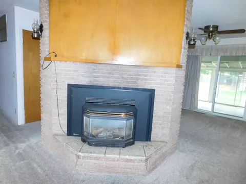 37114 Park Ave, Burney, CA 96013 photo 4